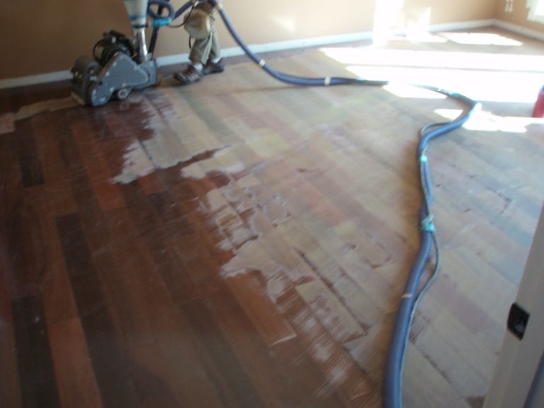 can engineered wood floors be refinished
