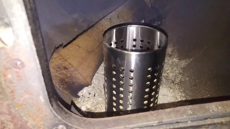 can you burn pellets in a wood stove