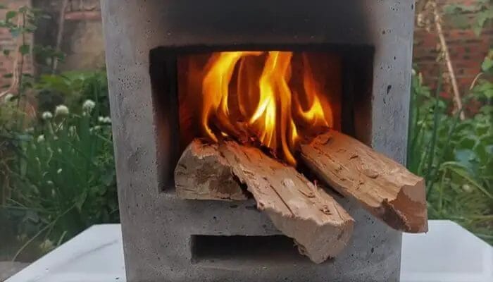 can you burn wet wood in a fire pit
