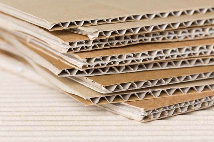 does wood glue work on cardboard
